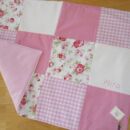 Baby Decke aus Baumwolle und Fleece mit Namen eingestickt